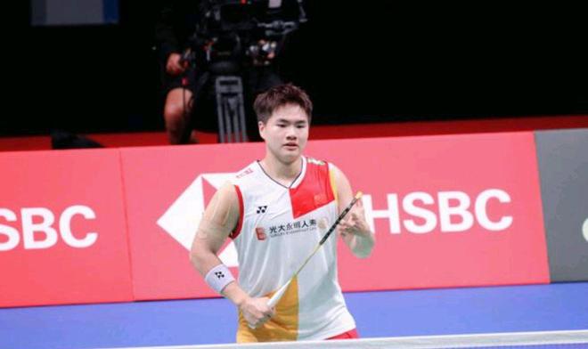 私募股权基 私募股权基